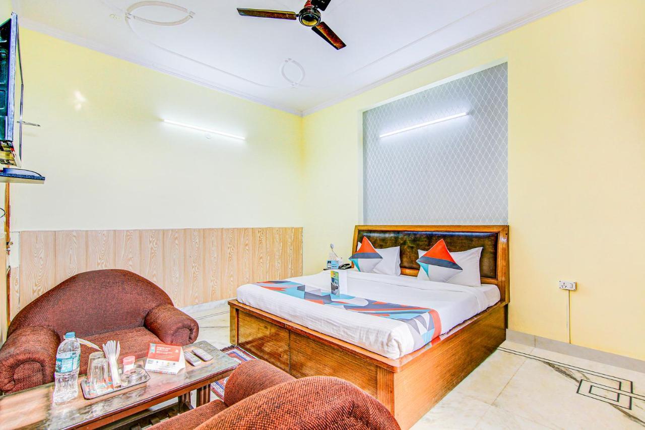 Hotel Fabexpress Royal Ashray Noida Exterior foto
