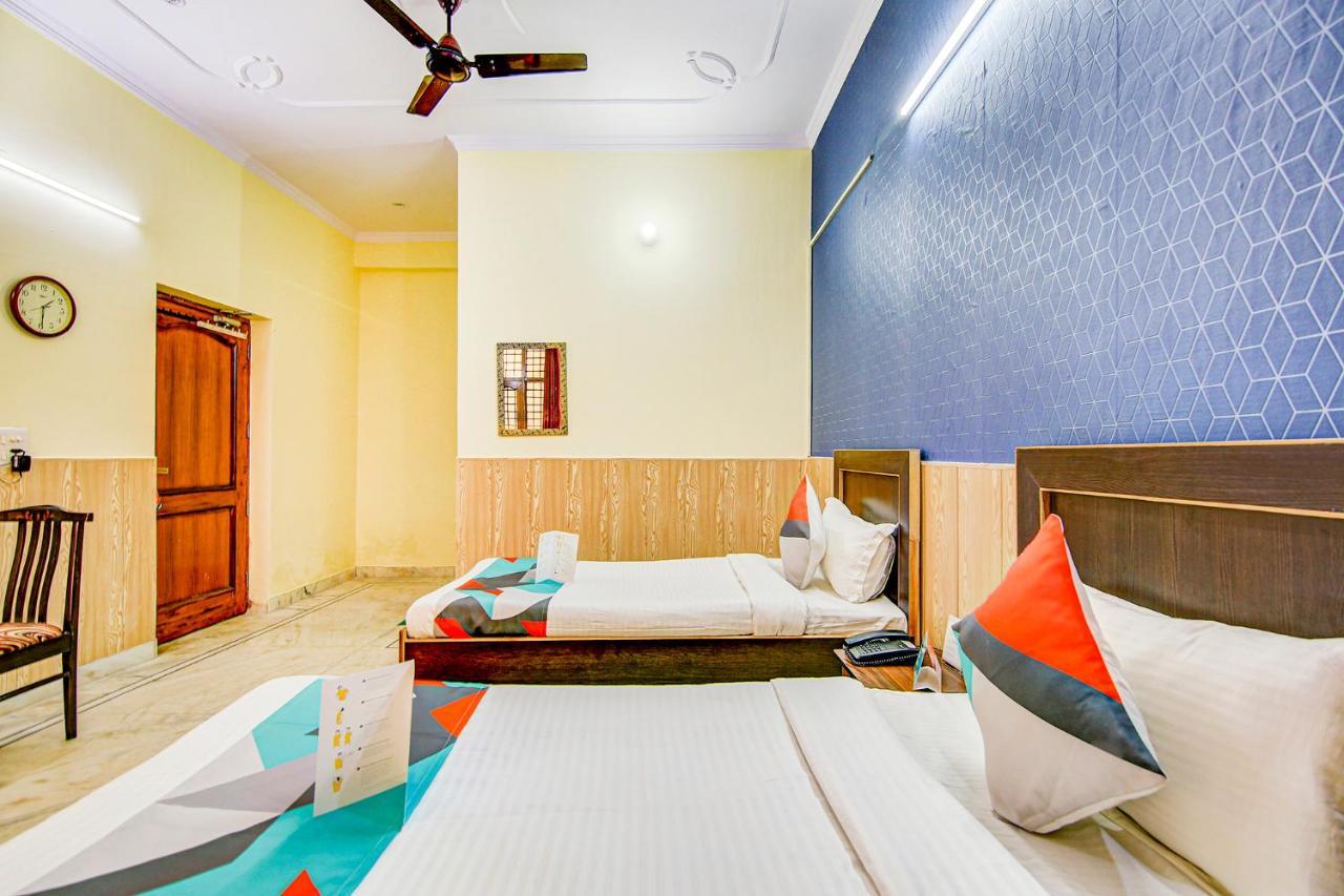 Hotel Fabexpress Royal Ashray Noida Exterior foto